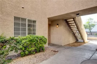 Photo #1: 2552499 Listing