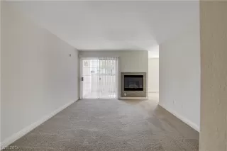 Photo #3: 2552499 Listing