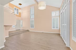 Photo #2: 2552516 Listing