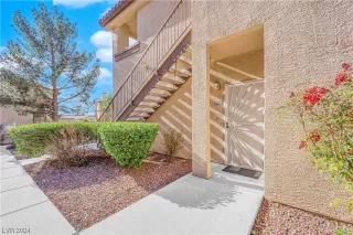 Photo #2: 2552527 Listing