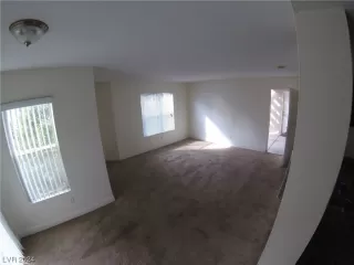 Photo #6: 2552583 Listing 