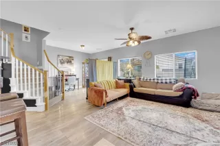 Photo #6: 2552602 Listing