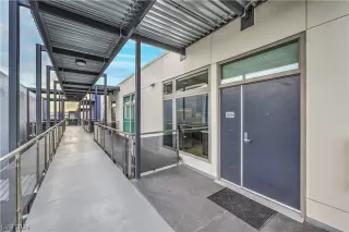 Photo #2: 2552631 Listing