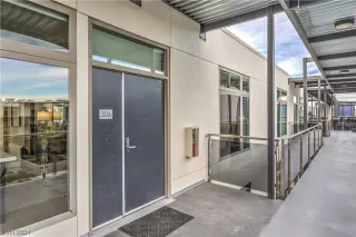 Photo #3: 2552631 Listing