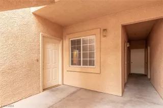 Photo #1: 2552676 Listing