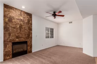 Photo #2: 2552676 Listing