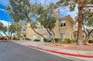 Photo #1: 2552731 Listing