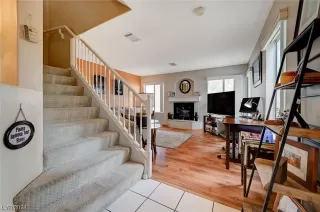 Photo #4: 2552731 Listing