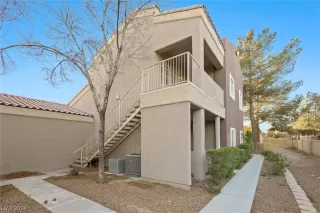 Photo #3: 2552739 Listing