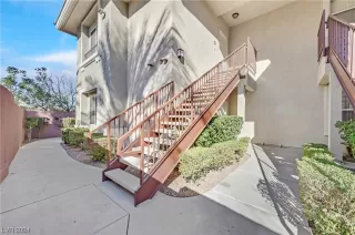 Photo #1: 2552750 Listing 