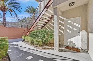 Photo #2: 2552750 Listing 