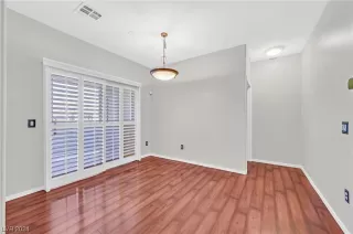 Photo #5: 2552750 Listing 