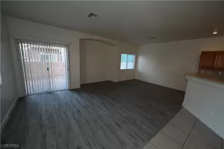 Photo #2: 2552768 Listing 