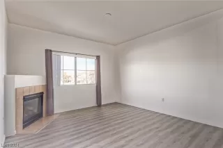 Photo #3: 2552811 Listing 