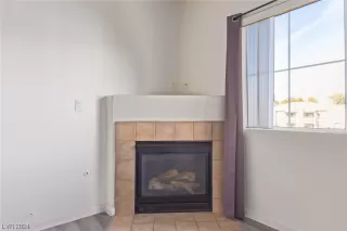 Photo #4: 2552811 Listing 