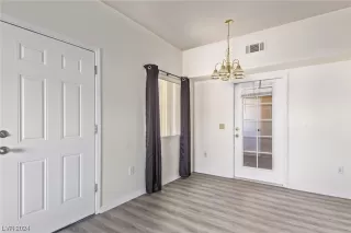 Photo #6: 2552811 Listing 