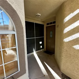 Photo #1: 2552818 Listing 