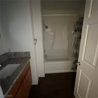 Photo #6: 2552818 Listing 