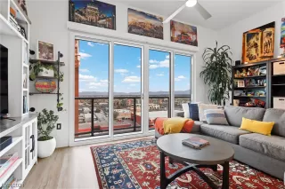 Photo #2: 2552821 Listing 