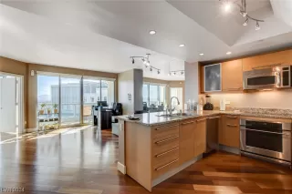 Photo #2: 2552844 Listing