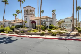 Photo #3: 2552855 Listing 