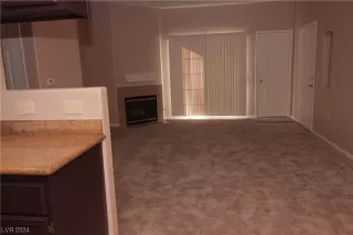 Photo #3: 2552880 Listing