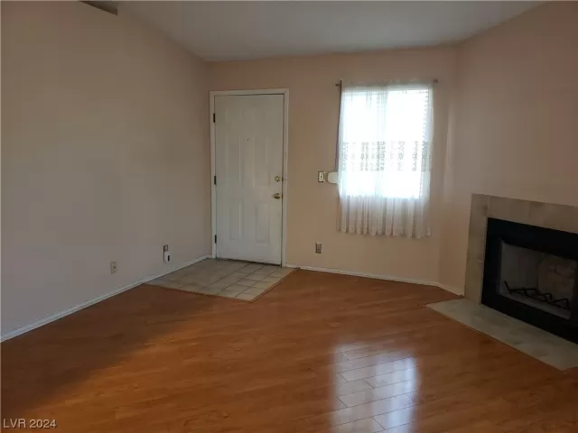 MLS: 2552898 Condo For Sale