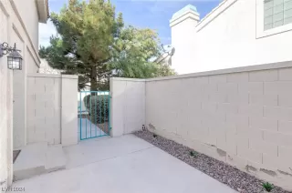 Photo #5: 2552916 Listing 
