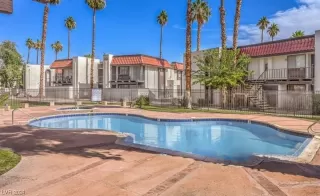 Photo #1: 2552944 Listing 