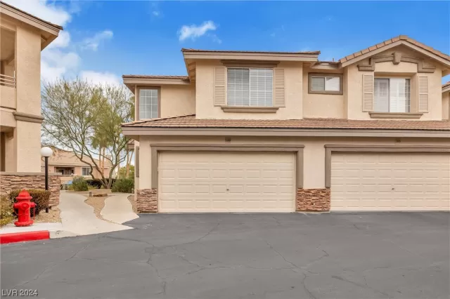 MLS: 2552963 Condo For Sale