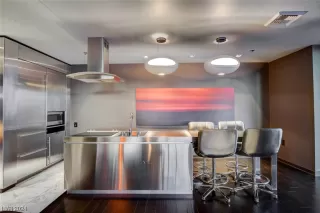 Photo #4: 2552984 Listing 