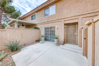 Photo #3: 2552985 Listing