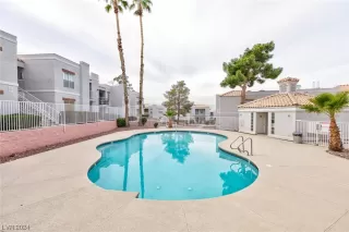 Photo #1: 2553016 Listing 