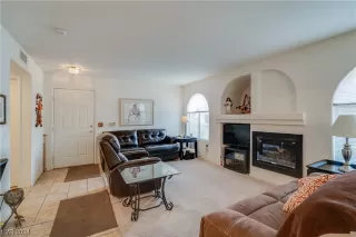 Photo #6: 2553021 Listing