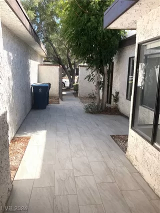 Photo #4: 2553083 Listing 