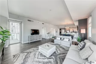 Photo #6: 2553093 Listing 