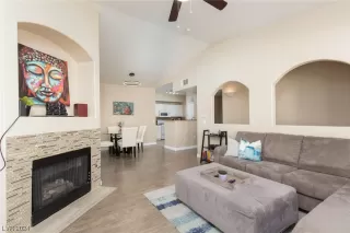 Photo #6: 2553106 Listing 