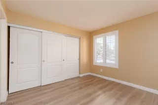 Photo #6: 2553118 Listing