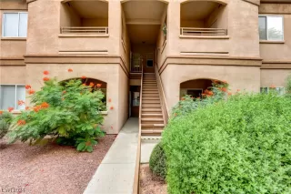 Photo #1: 2553164 Listing