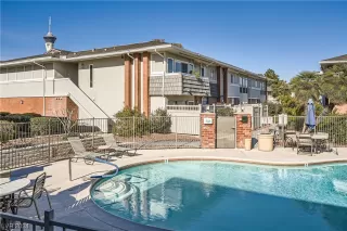 Photo #1: 2553183 Listing 