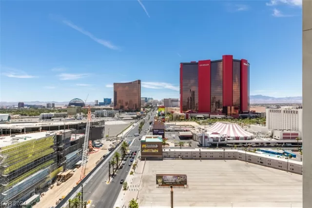 MLS: 2553208 Condo For Sale
