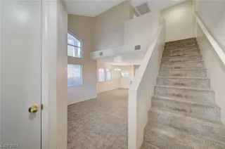 Photo #3: 2553275 Listing