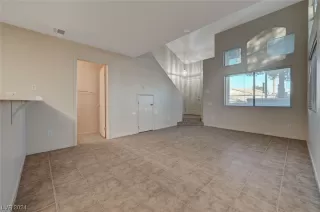 Photo #6: 2553275 Listing