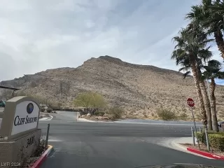 Photo #1: 2553300 Listing