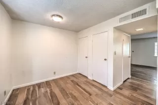 Photo #6: 2553304 Listing 