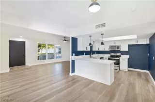 Photo #6: 2553311 Listing