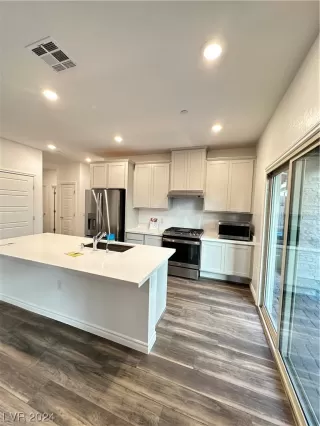 Photo #6: 2553335 Listing 