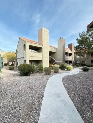 Photo #1: 2553347 Listing 