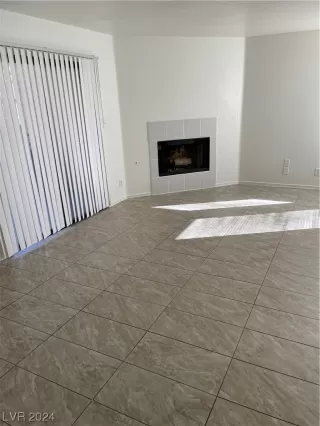 Photo #1: 2553366 Listing 