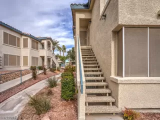 Photo #1: 2553370 Listing 